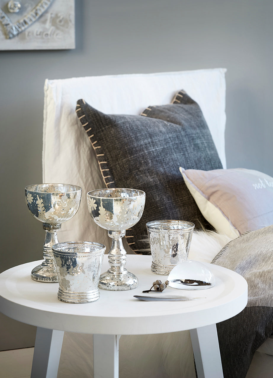 Diwali jalgadega kausid, 2 tk