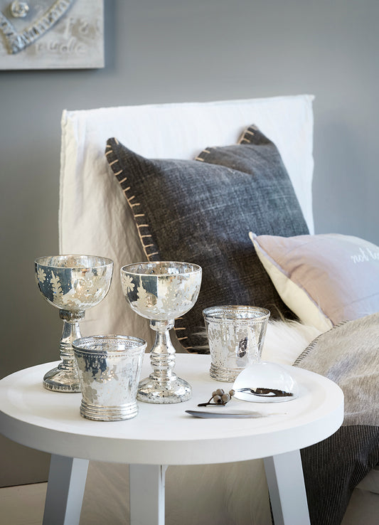 Diwali jalgadega kausid, 2 tk