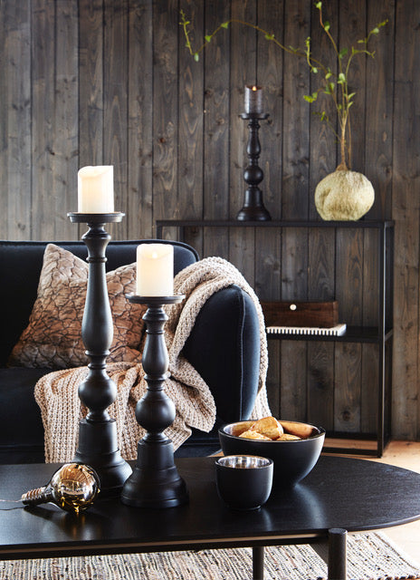 Udupeegel, millel on patareitoitel valgustus.