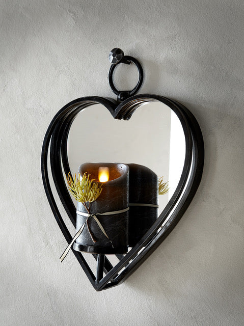 Love seinaküünlajalg