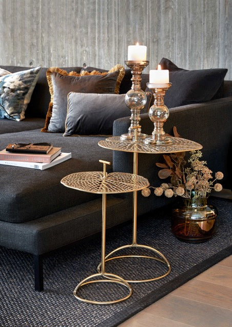 Vanessa küünlajalg, väike, 24 cm