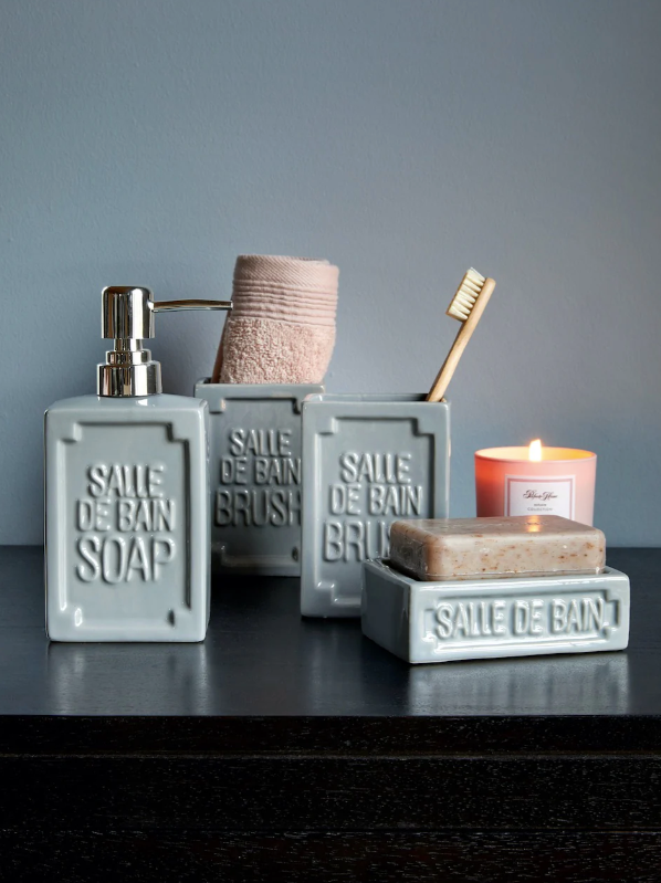 Vannitoakomplekt 4 osa