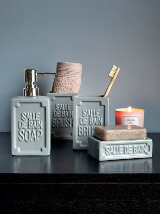 Vannitoakomplekt 4 osa