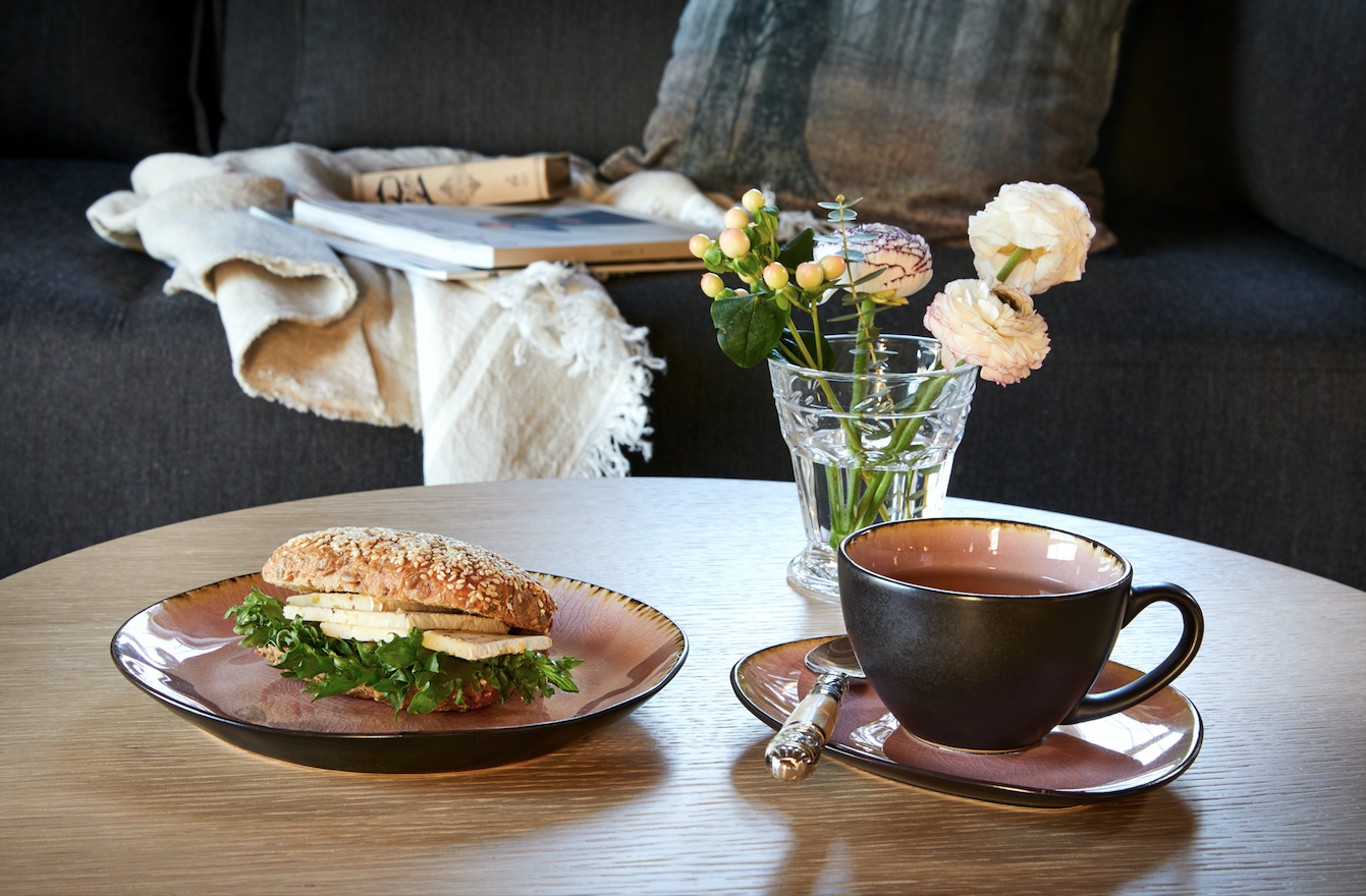 Roosa naudingutaldrik 4 tk